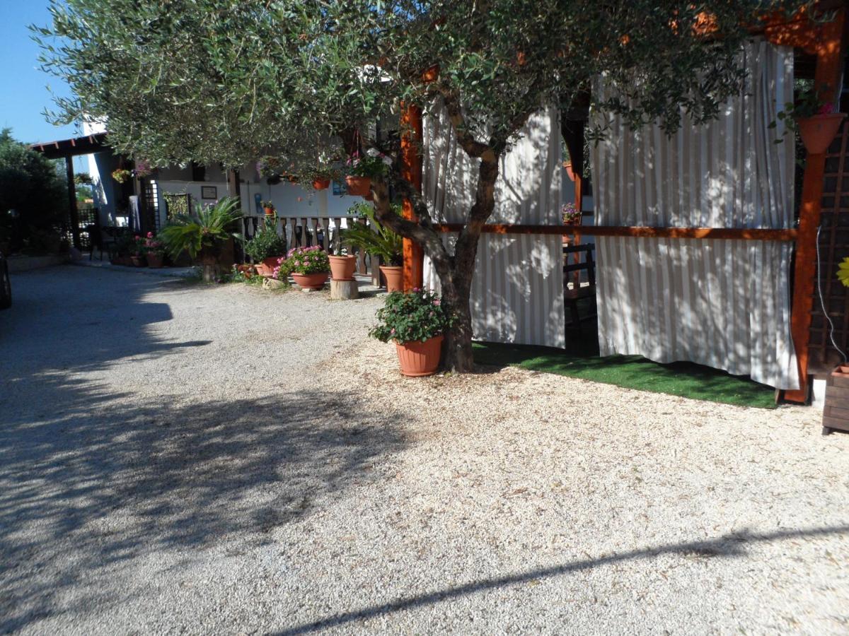 B&B Il Palombaro Uggiano La Chiesa Exterior photo